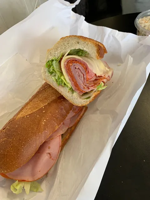 Mike’s Gourmet Deli and Bagels