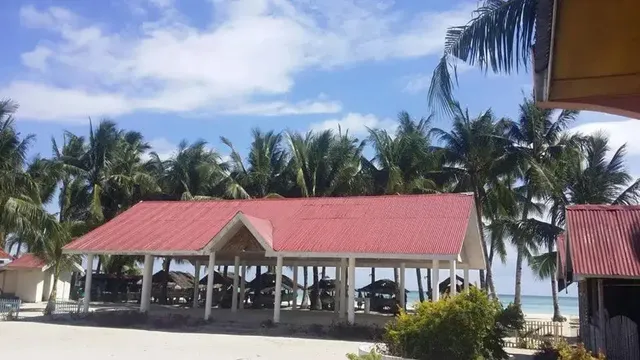 Mayet Beach Resort