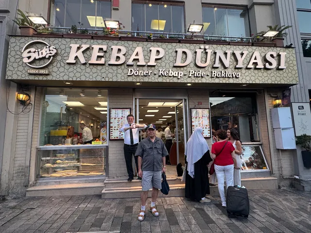 Sütiş Kebap Dünyası