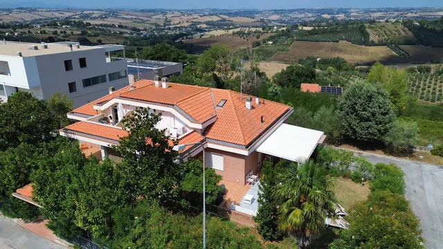 LA PRINCIPESSA NERA B&B