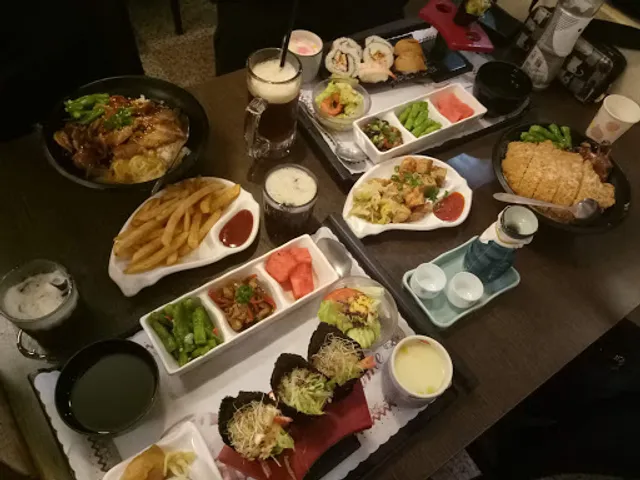 新野西軍日式複合餐飲