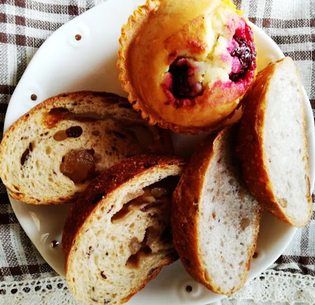 プースケとタローの店