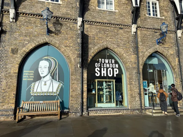 Tower of London Shop