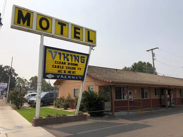 Viking Motel