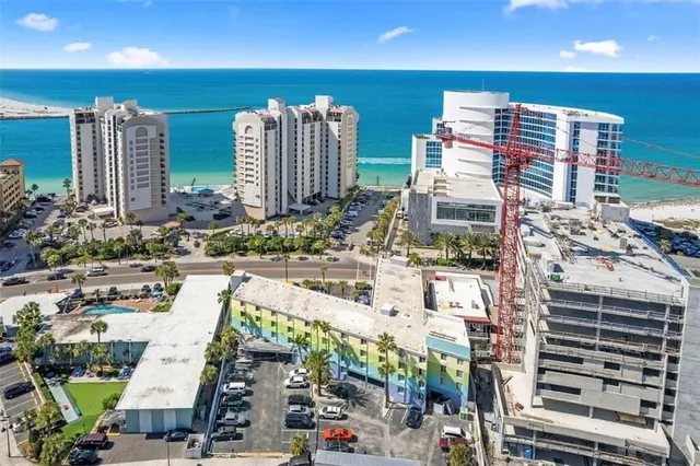 Pelican Pointe Hotel and Condo