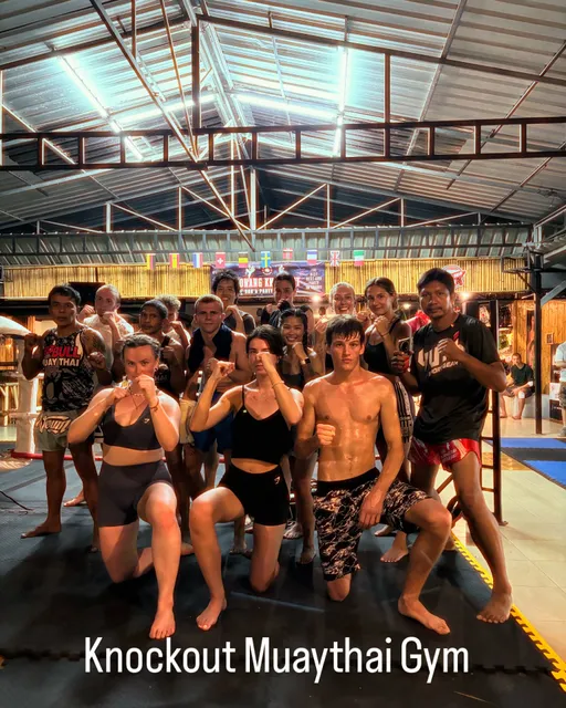KNOCKOUT MUAYTHAI GYM AONANG