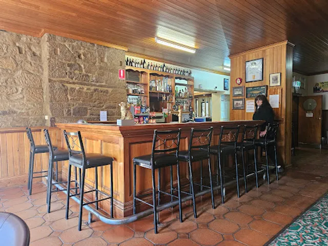 The Ross Hotel (Man O' Ross)