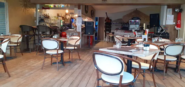 Le SUN Bar à vins Bistrot Snack