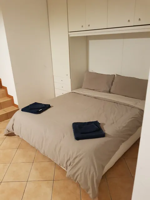 Farolfi Apartments Carracci