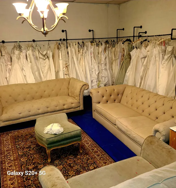 Belding Beauties & Bro's