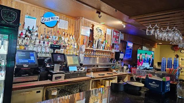 Wichita Bar & Grill