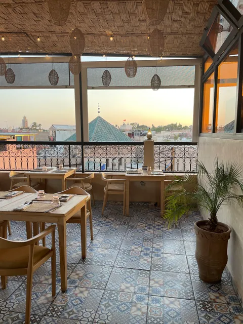 Wauw Marrakech Restaurant