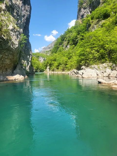 RAFTING NERETVA CENTAR