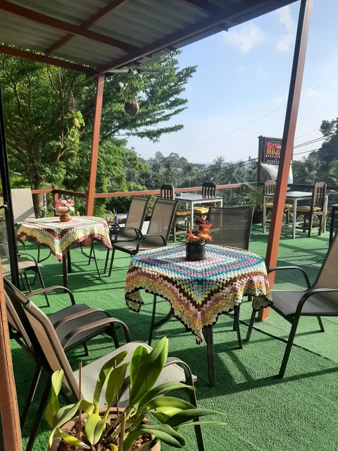 Crazy Mojito Restaurant & Bungalow