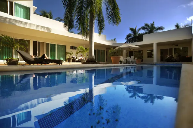 Villa Airport Prestige