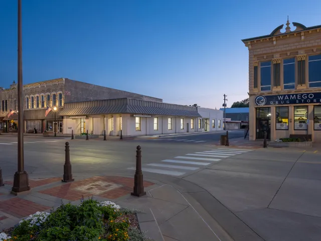 Wamego Public Library