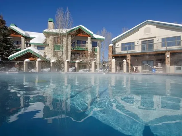 Storm Meadows At Christie Base