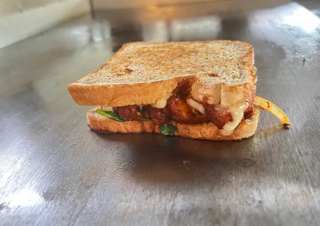 EAT LOVE REPEAT AVONDALE