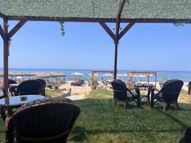 NALU Beach Bar & Tavern