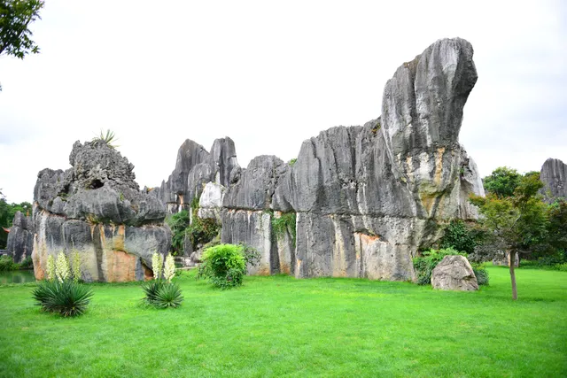 Shilin Yi Autonomous County