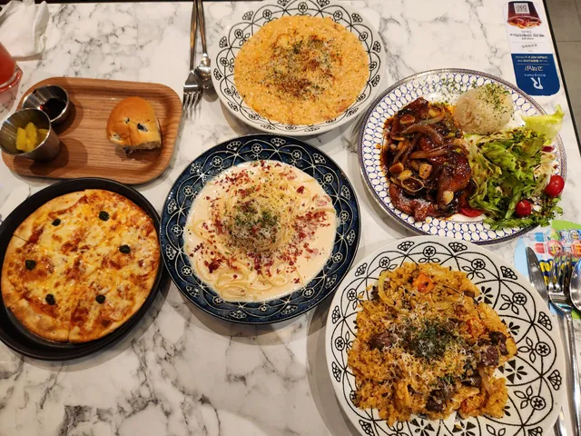 롤링파스타 춘천명동점