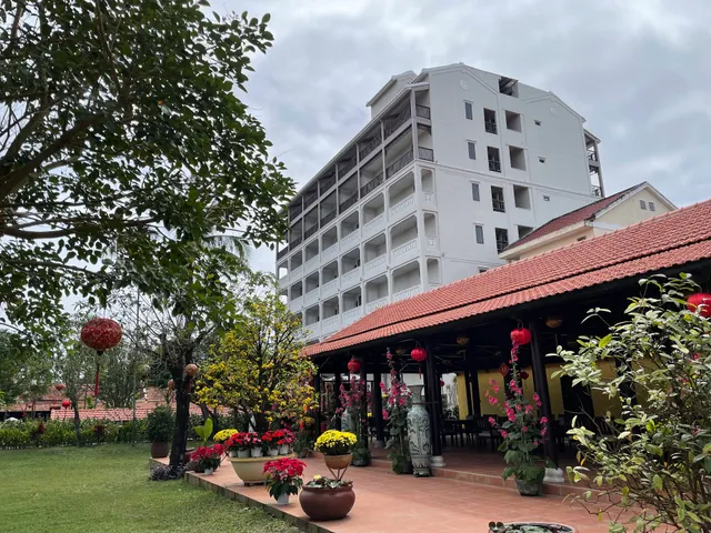 Hoi An River Town hotel