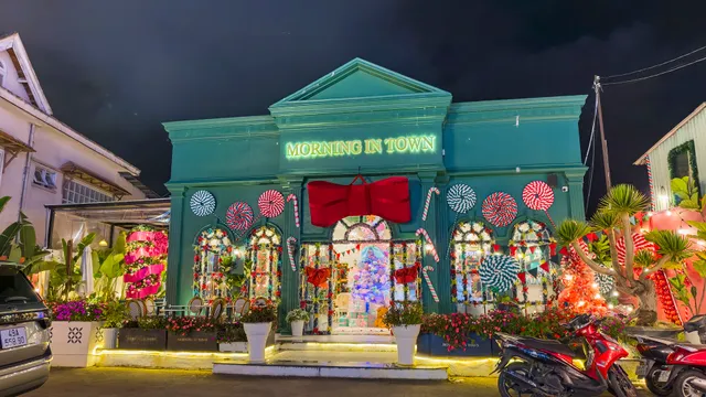 Morning in Town Coffee