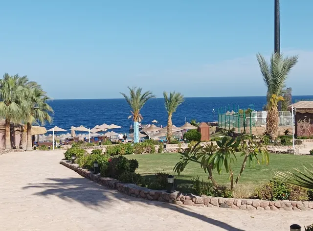 Xperience Hill Top Beach