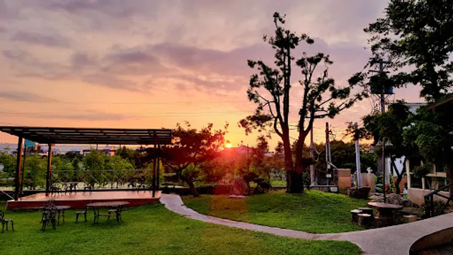 Lanting Farm Garden Restaurant