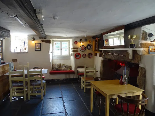 The Carpenters Arms, Ilsington. Nr. Haytor, Dartmoor, Devon, England TQ13 9RG