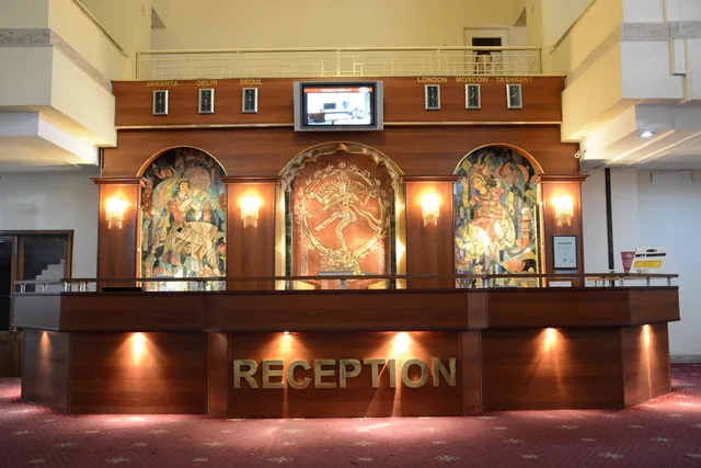 Le Grande Plaza Hotel