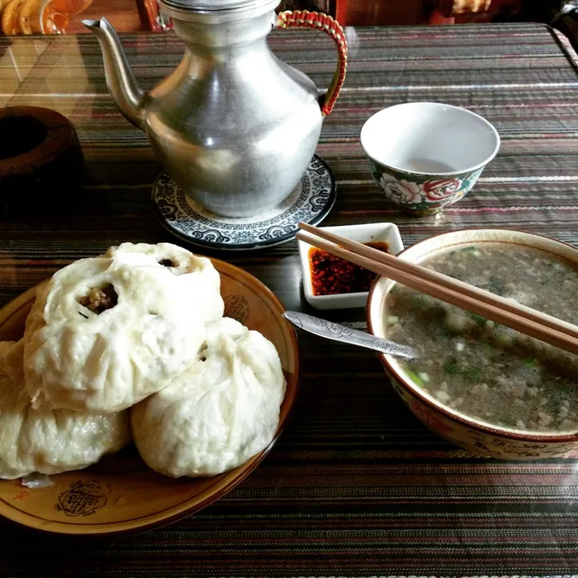 Gesa'er Tibetan Food Ba