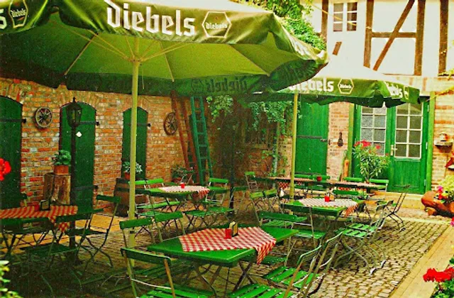 Gaststätte Huckeduster