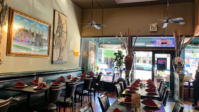 Thaiphoon restaurant