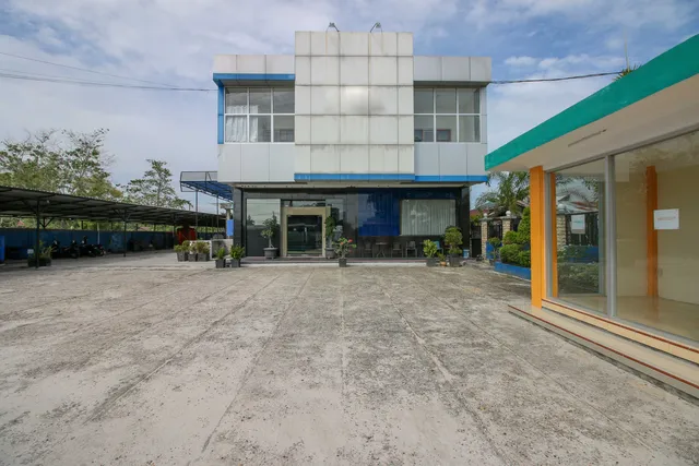 Airy Syariah Tjilik Riwut KM 4 Palangkaraya