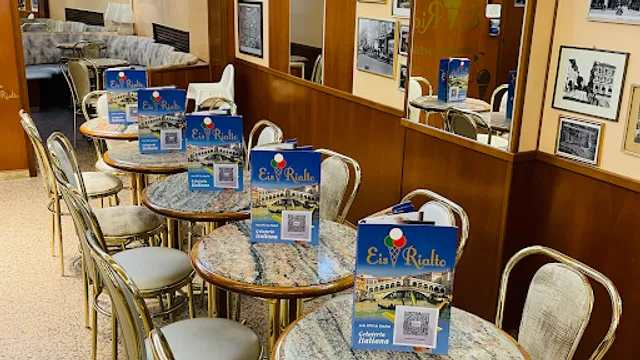EIS CAFÉ RIALTO