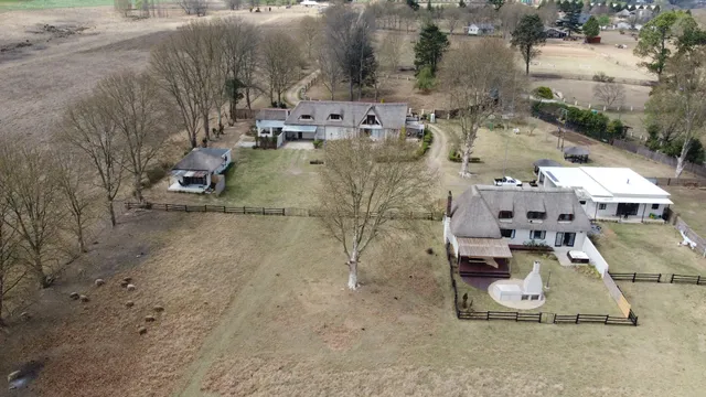 Rosetta Fields Country Lodge