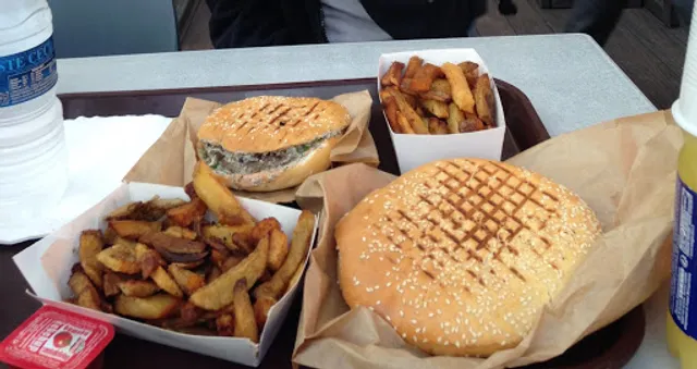 L'Authentique Castellane