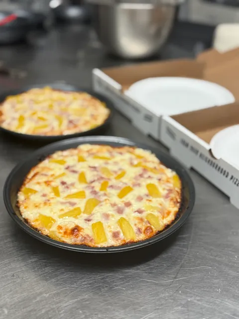 Del castillo pizzeria