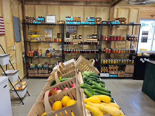 T&T Market at Bar-Glen Farm