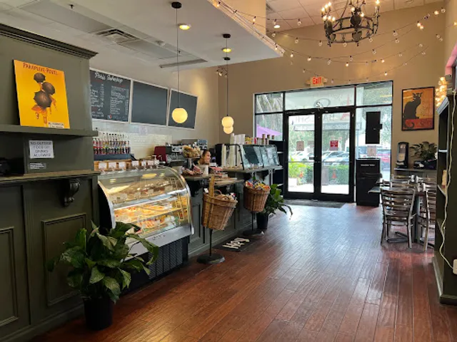 Paris Bakeshop & Cafe