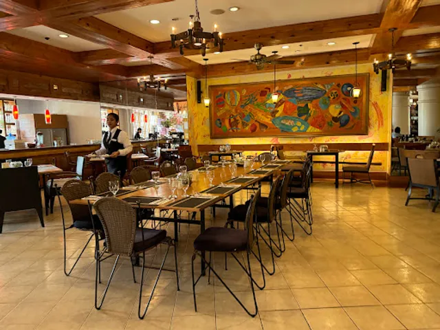 The Twist - The Forest Lodge