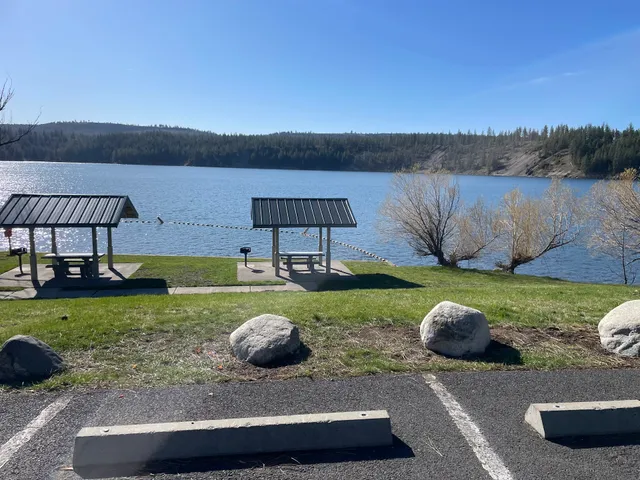 Lake Spokane Campground