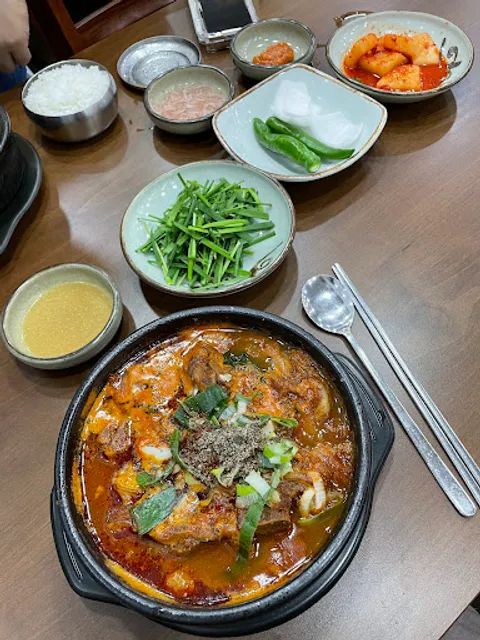 신의주찹쌀순대 본사직영 구월점