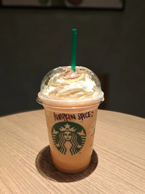 Starbucks Danau Kota DT