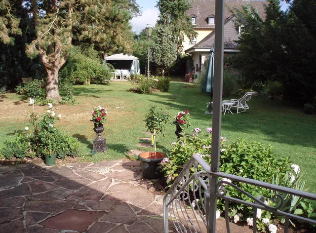 Bastgen Bed & Breakfast