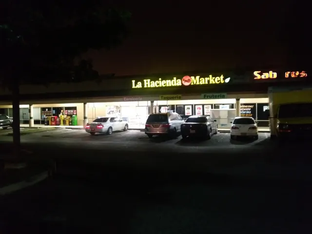 La Hacienda Market