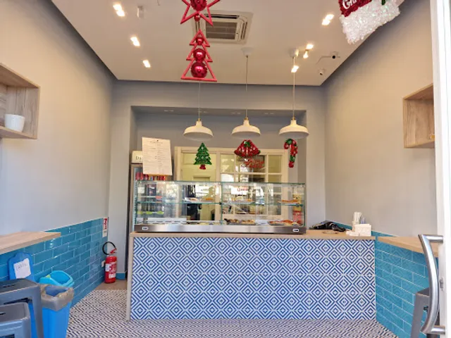 Da Salvatore rotisserie and pizzeria