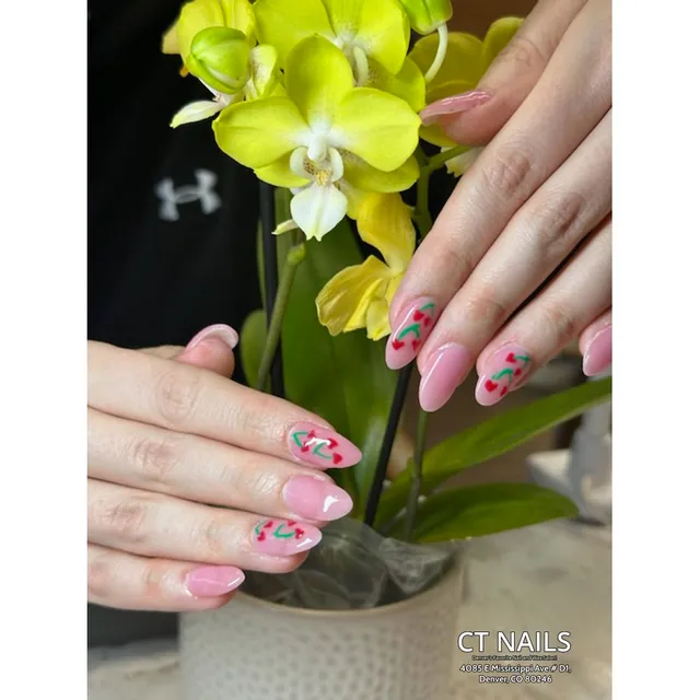 C T Nails