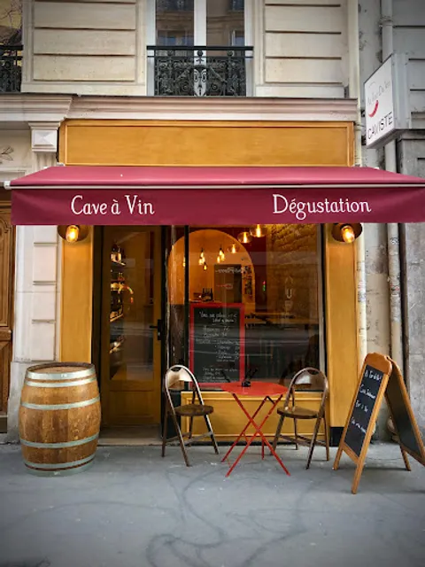 AU TOUR DU VIN